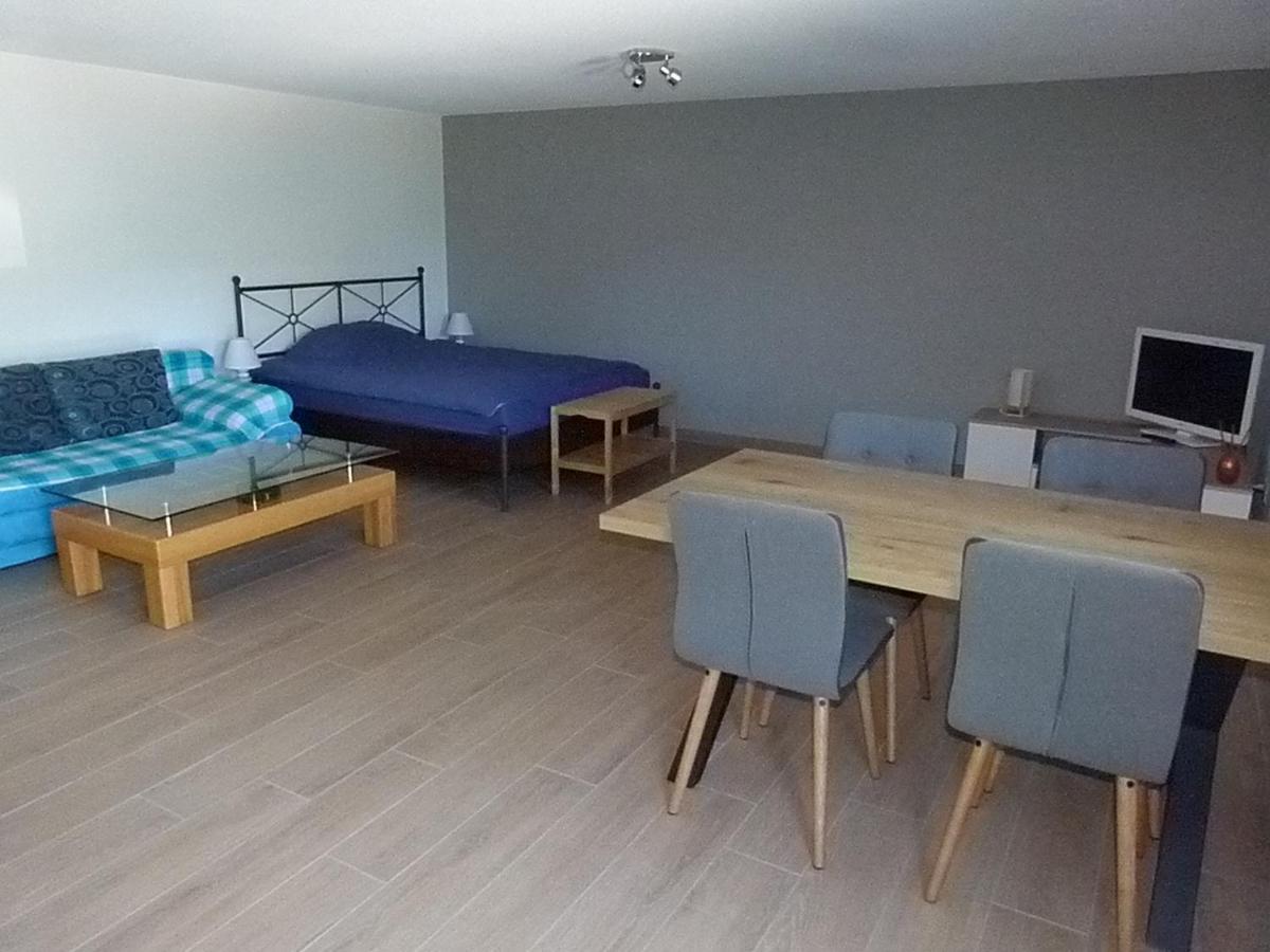 Maison D'Hotes Bleu Cudrefin מראה חיצוני תמונה